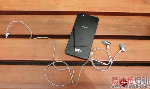 华为荣耀6全面评测:强悍的海思麒麟920