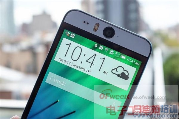 ���ذ����顿HTC Desire EYE�ܷ��ع⣺��ֻ��ǿ������