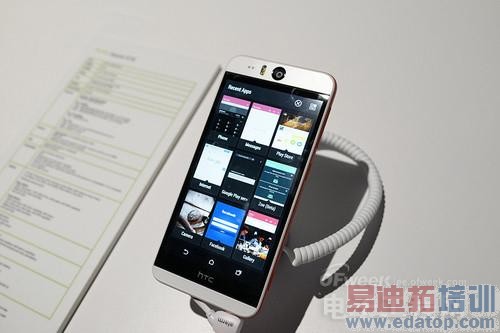 HTC Desire Eye正式发布:双1300W像素+骁龙801
