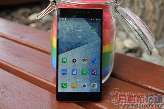 ��ͼ�ġ������ֻ��ļ�ǿ��MX4/Mate7/VIBE X2/IUNI U3���öԱ�