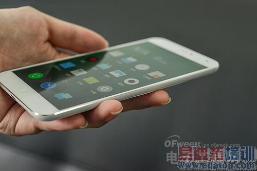 ��ɫ������MX4ϵͳFlyme4�������飺MX4 Pro��������