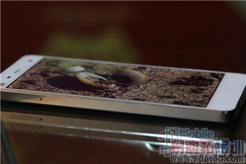 �ƶ�4G��С��4������ԣ�����������MX4�����̰�