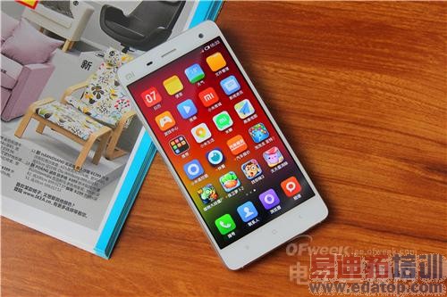 �ƶ�4G��С��4������ԣ�����������MX4�����̰�