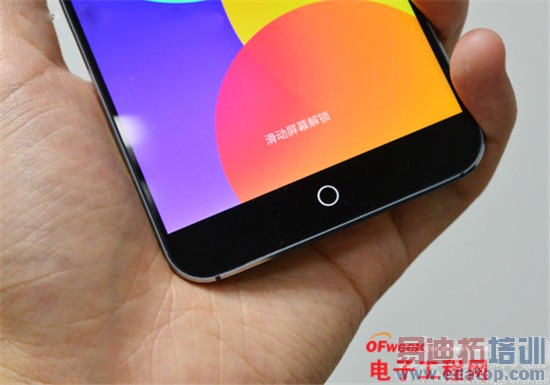 ����MX4/��Ϊ��ҫ6�Ա����⣺��˼����920PK������MT6595