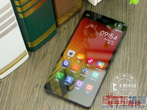 ��ͼ�ġ�����MX4/��ҫ6/С��4/HTC 820˭�����������Լ۱�֮����