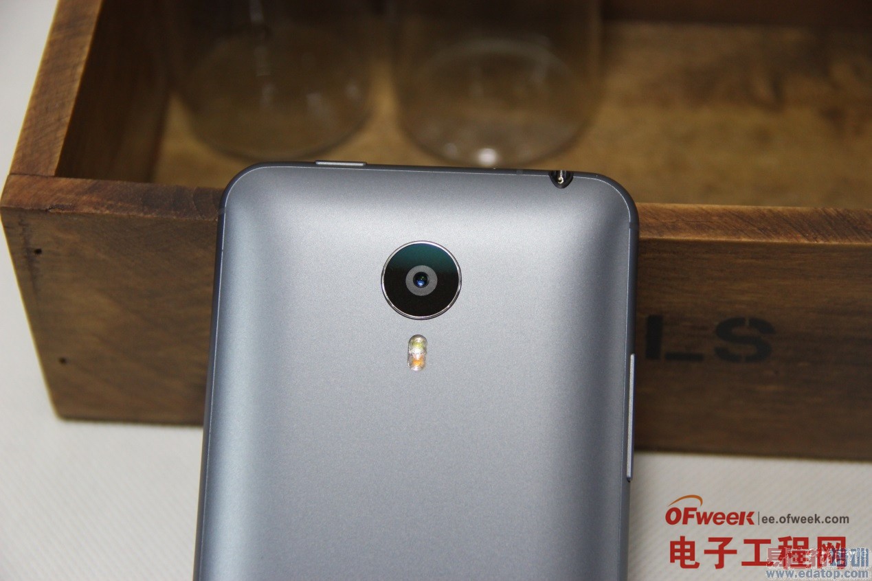 �������ˣ����̵���ǿ�����ֻ�����MX4���ξ�Ȼû��С��4