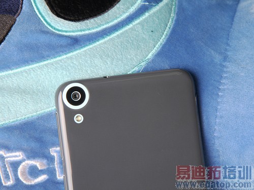 HTC Desire 820���⣺��ͨ�����˺����� ����MX4/С��4��ǿ��