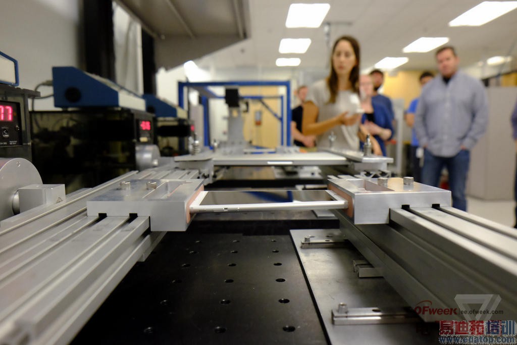 �����ء�����̫�����ҿ� ƻ����Ȼ��������iPhone 6 