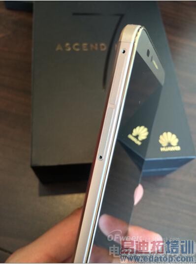 ��Ϊ Mate7���ֲ���:�߶˴����������MX4/С��4�ɱȣ�