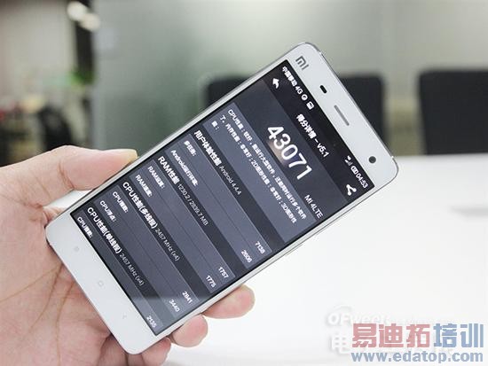 �ȵ�������л�� С��4�ƶ�4G�����飺˭˵������MX4��ɱ��