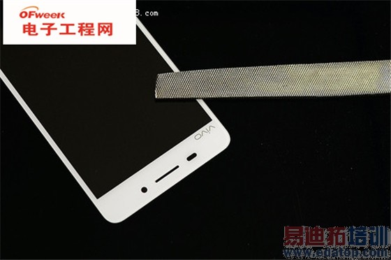 【图文+视频】手机不够耐磨?蓝宝石屏幕真机测评