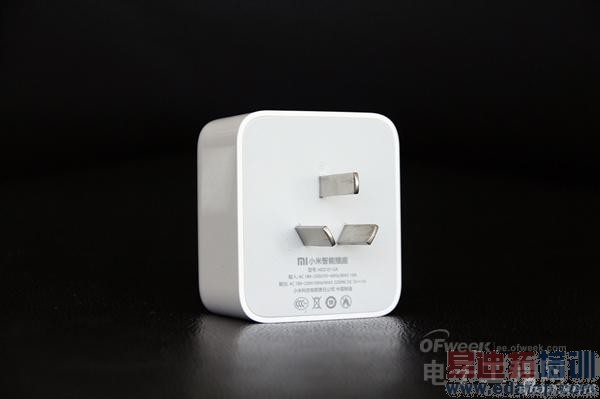 �׾�ŭ�ޣ�С����������ͷ����������ͼ�ͣ���һ��