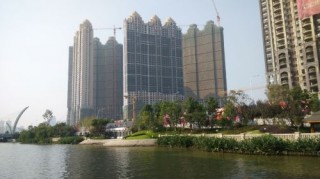 ����MX4��С��4���նԱȣ�����˭�ܸ�ʤһ�