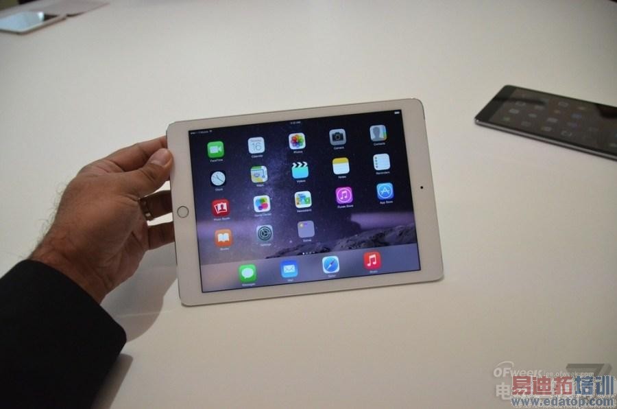 ȫ���ƽ��iPad Air 2�׷����飺���ⲻ�� ������ǿ