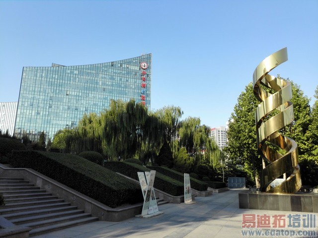 ��ΪMate7���նԱ�����MX4��1300���ܷ���Ϯ2070�����أ�