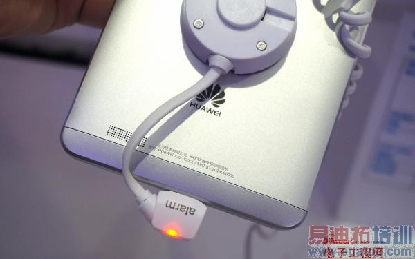 【体验评测】魅族MX4/华为Mate7/三星Note4白色版对比