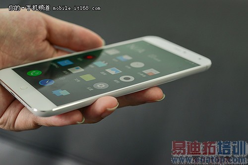 【体验评测】魅族MX4/华为Mate7/三星Note4白色版对比