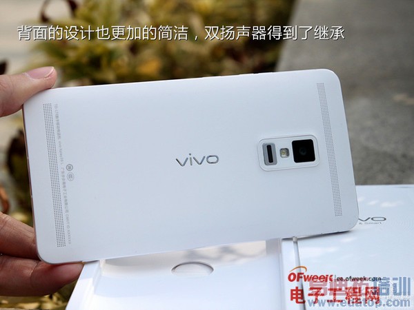 ��ΪMate7�����ֻ��������飺��������ƽ��  ����MX4 proѹ��ɽ��