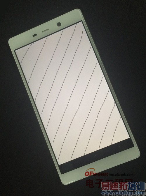 ����MX4/HTC One��M8��/����Note 4��Ļ�����ȶԱ����⣺Note 4��ʤ