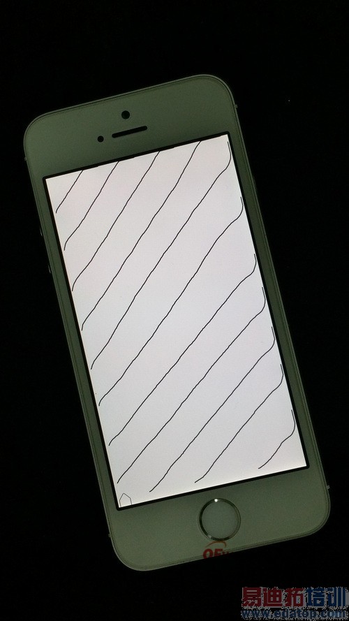 ����MX4/HTC One��M8��/����Note 4��Ļ�����ȶԱ����⣺Note 4��ʤ