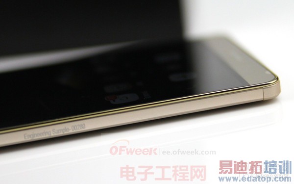 ����ʵ������ΪMate7������Σ���˼����925ֵ���ڴ���