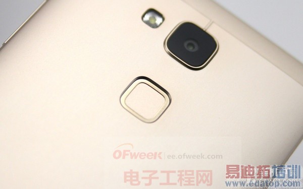 ����ʵ������ΪMate7������Σ���˼����925ֵ���ڴ���