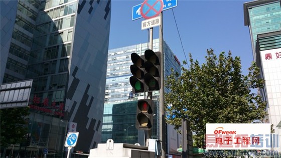 ǰ�л�ΪMate7����iPhone6 Plus ��������Note4