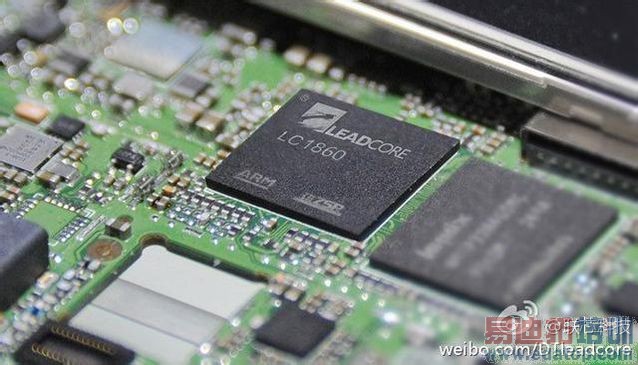 ��ͨ������֮�� С��ǣ����о�Ǹ��ǻ���