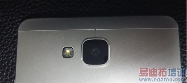 华为Mate7上手7周评测:外形不输iPhone6 直面魅族MX4 Pro强攻