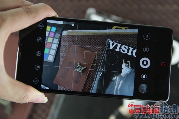 ����MX4 Pro����ɫ������MX4 Proǿ���̵㣨���ع⣩