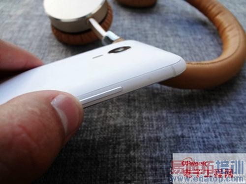 白色魅族MX4最新最全评测:MX4 Pro大招在后头!