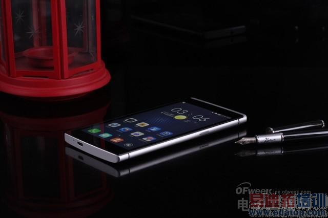 takee1全息手机真机图赏:跟魅族MX4 Pro/小米4有一拼