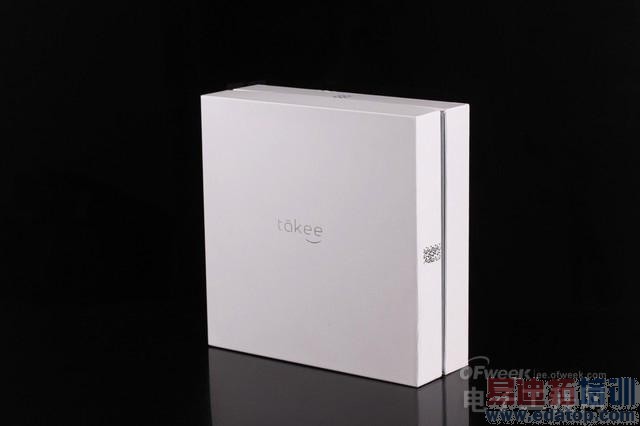 takee1全息手机真机图赏:跟魅族MX4 Pro/小米4有一拼