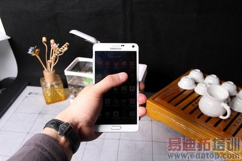 ��ΪMate7/����Note4�Ա����⣺�����콢֮�� ��˼о����