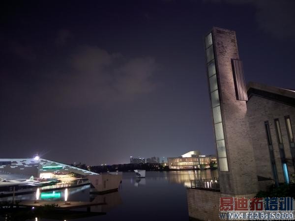 ����Աȣ�����MX4/С��4�۷�Ծ� iPhone6/6 Plusͬ�Ҳٸ�