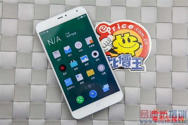 ����MX4��ɫ/���������ͼ��+YunOSϵͳ���⣺�а�Mate7/iPhone6