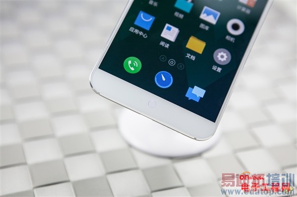 ����MX4��ɫ/���������ͼ��+YunOSϵͳ���⣺�а�Mate7/iPhone6