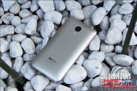 魅族MX4金色/银翼版真机图赏+YunOS系统评测:叫板Mate7/iPhone6