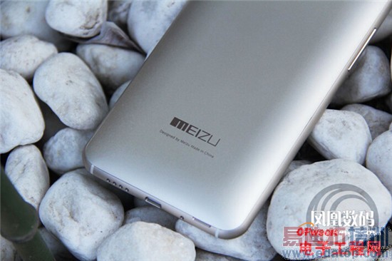 魅族MX4金色/银翼版真机图赏+YunOS系统评测:叫板Mate7/iPhone6