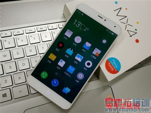 ����MX4��ɫ���������飺YunOS��ԱȰ�׿��˭��ǿ