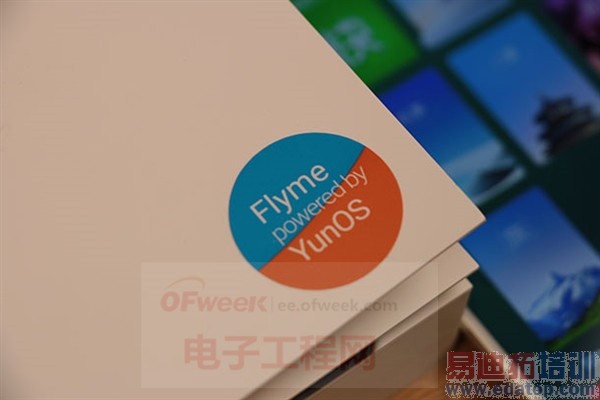 ����Ц�ˣ�������+YunOS������MX4����������ɱMate 7����Ƶ���飩