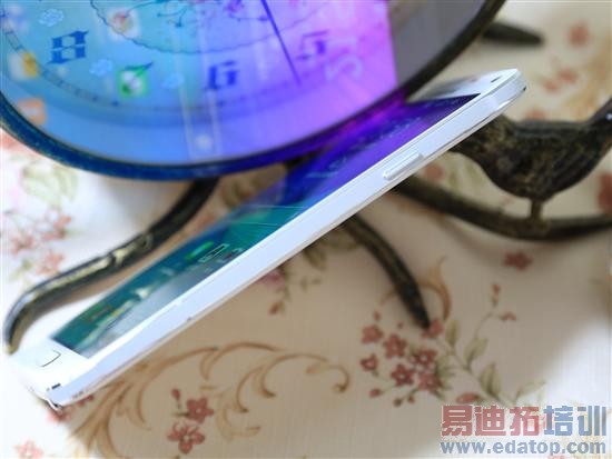 ��ΪMate7�Ա�����Note4������925���� ����ռ��