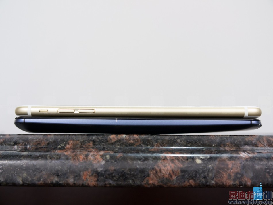 ������֮�� ͼ˵��Nexus 6�Ա�iPhone 6 Plus