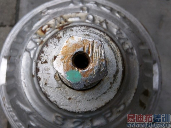 ������֮�� ͼ˵��Nexus 6�Ա�iPhone 6 Plus