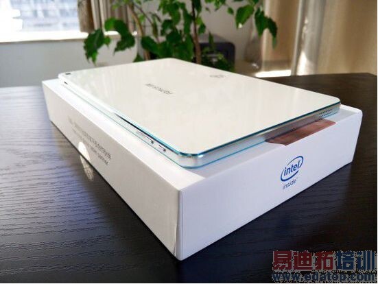 ��ħ i9s �����Ϊ233.8 x 145.7 x 8.55 mm����510�ˡ�