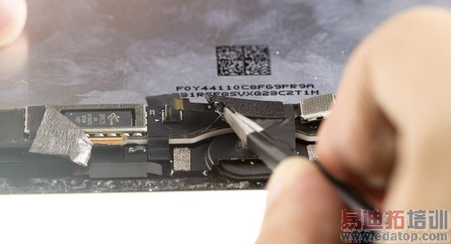 ��ά���ʼ��� iPad Air 2���в��ȫ�� 