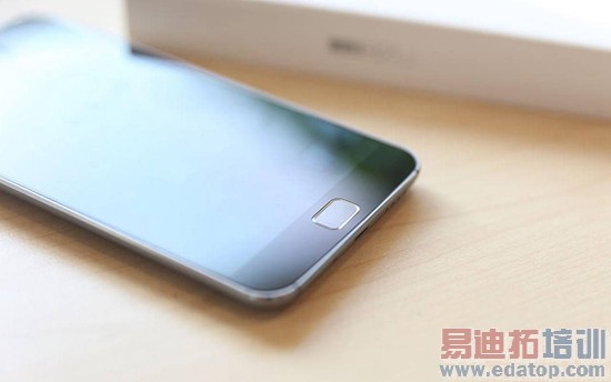 ����MX4 Pro����+��⣺������һ Pro��֮������