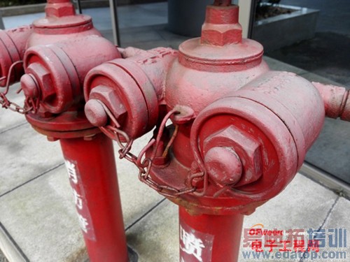 ����MX4 Pro�ԱȻ�ΪMate7��ϸ���⣺���콢�Ծ�С��4����