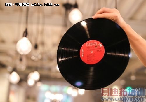 ����MX4 Pro�ԱȻ�ΪMate7/iPhone6/MX4������⣨����Ƶ��