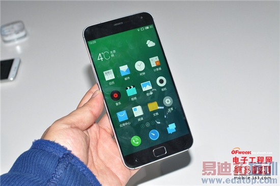 ����MX4 Pro�Ա�MX4�������+ͼ�ͣ�С��4/Mate7������Ǻã�